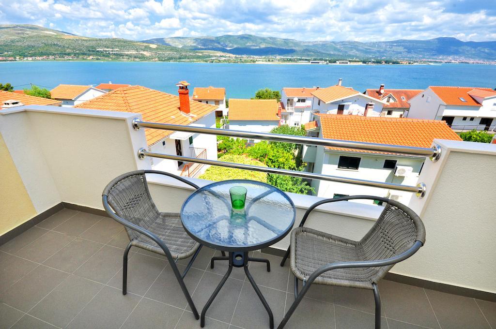 Apartments Sakal Trogir Chambre photo