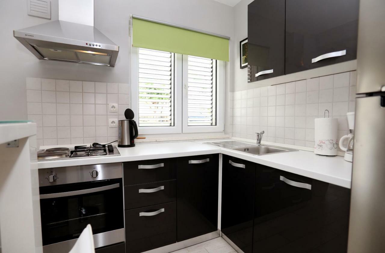 Apartments Sakal Trogir Extérieur photo