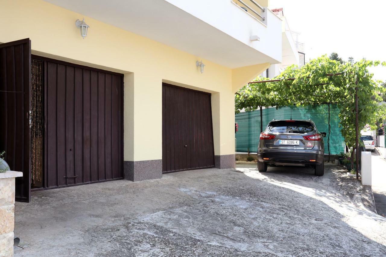 Apartments Sakal Trogir Extérieur photo