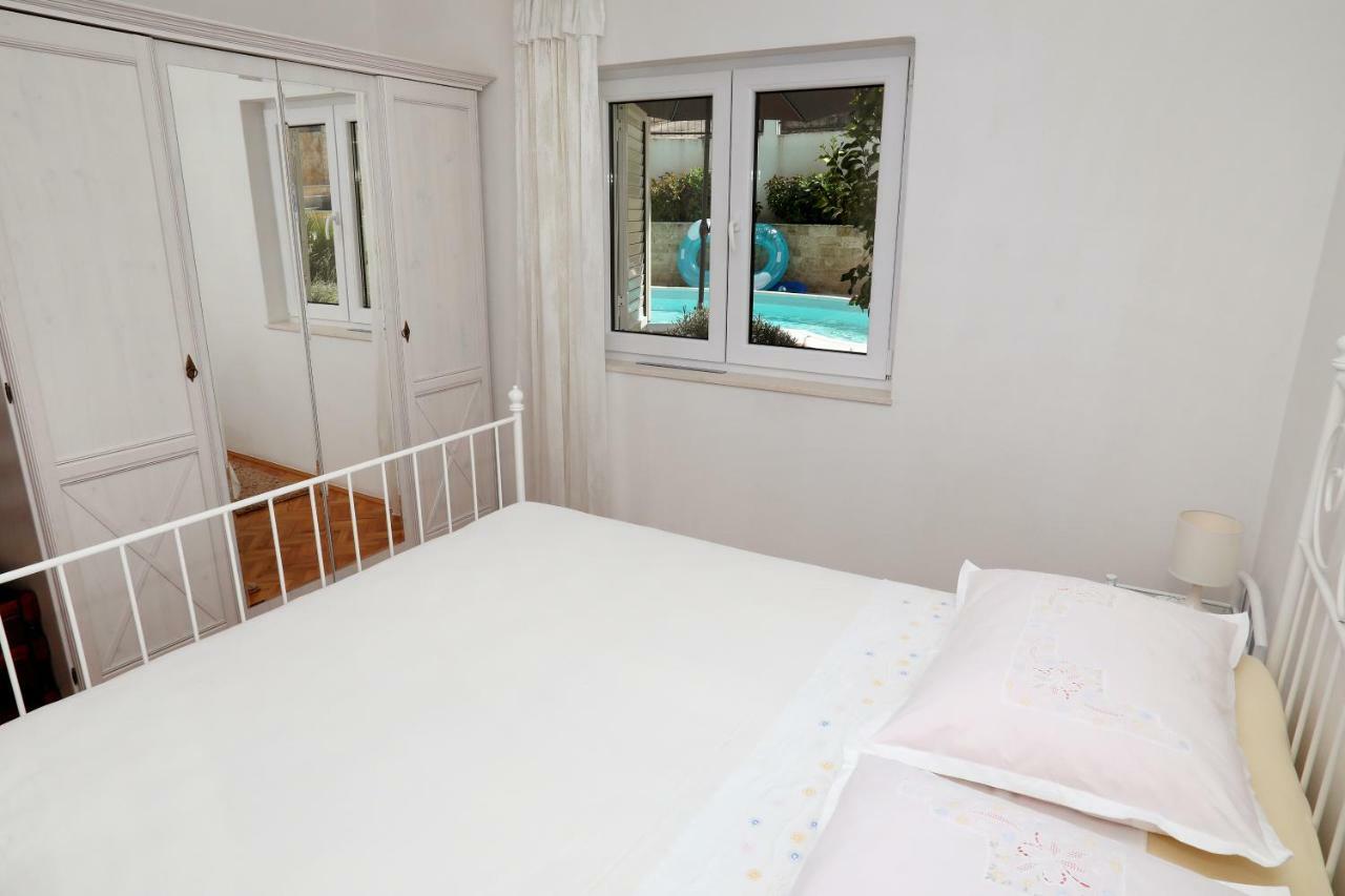Apartments Sakal Trogir Extérieur photo