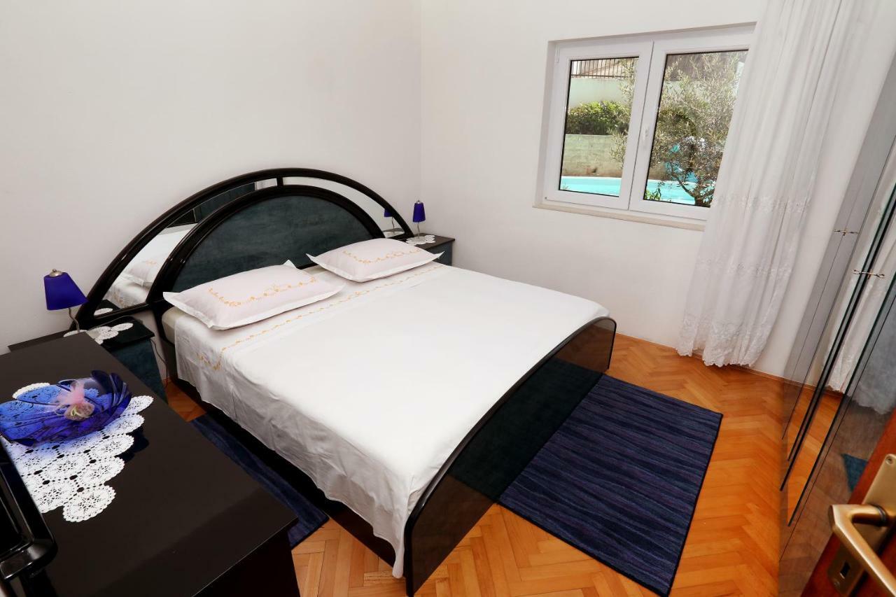 Apartments Sakal Trogir Extérieur photo